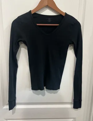 Brandy Melville Top thumbnail 1