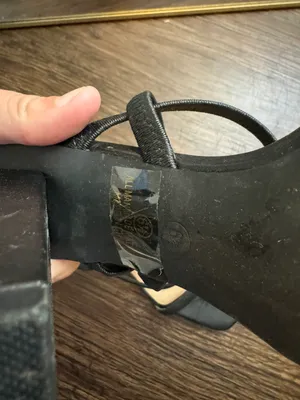 Olivia Ferguson Black Heels thumbnail 2