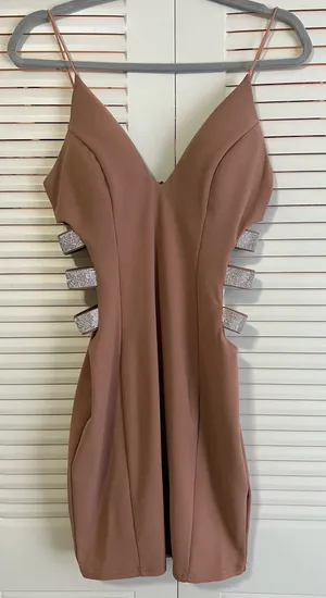 Windsor Dress thumbnail 1
