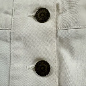 Burberry Cream color button skirt size 6 thumbnail 4