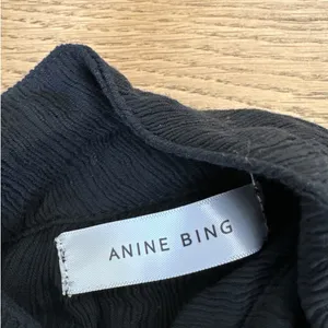 Anine Bing - Mock Neck Sleeveless Top in Black thumbnail 2