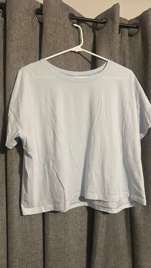 Lululemon Cropped Top thumbnail 2