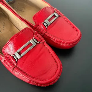 Life Stride Red Faux Leather Loafers Womens 6.5 Shoes Moc Toe Slip on Silver thumbnail 1