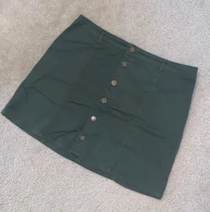 Forever 21 Miniskirt thumbnail 1