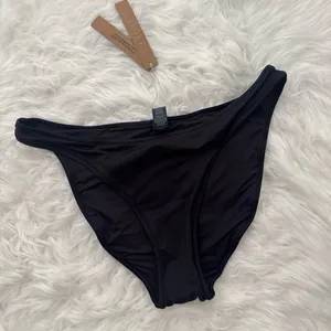 Skims Signature Swim Dipped Mid Coverage Bikini Bottom Onyx Size Medium thumbnail 4