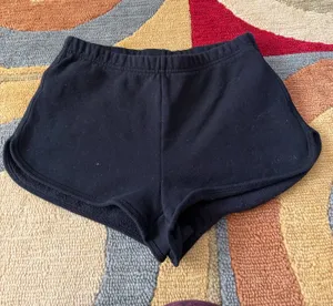 Aritzia Black Lounge Fleece Comfy Very Mini Shorts 2” Inseam Women’s Size XS thumbnail 1