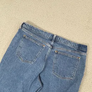 Abercrombie Fitch The 90s Straight Mid Rise Jeans Women 33(38x28) Medium Wash thumbnail 6