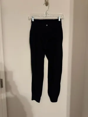 lululemon Align Women’s Black High-Rise Pull On Tapered Jogger Pants Size 2 thumbnail 6