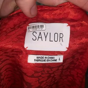 Saylor Farrow V-neck night out long sleeve Flame midi dress thumbnail 5