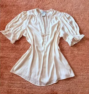 Cupcakes and Cashmere Women Blouse S Cream Short Sleeve V Neck Boho thumbnail 1