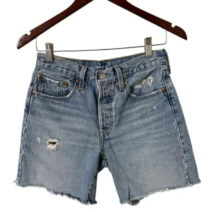 LEVI’S Mid Thigh Distressed Denim High Waisted Blue Jean Shorts thumbnail 6