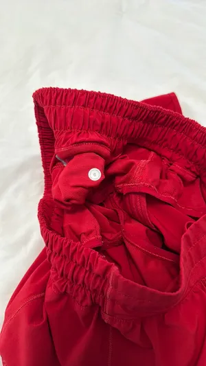 Lululemon Shorts Hotty Hot 2.5" thumbnail 4