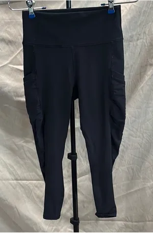 Fabletics Black High-Rise Pocketed Sculpting Leggings thumbnail 1
