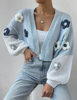 Floral cardigan sweater knit blue white cropped top long sleeve womens NWT NEW thumbnail 4