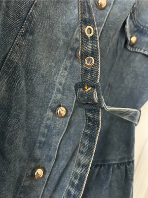 Vici Jamali Belted Denim Sleeveless Button Down Mini Dress Medium Wash thumbnail 4