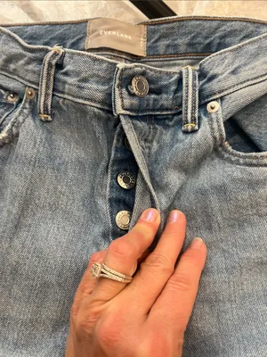 Everlane O-S Boyfriend Straight Light Blue Denim Jeans size 27. thumbnail 7