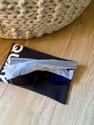 Quay Australia Nightfall Curved Sunglasses thumbnail 2