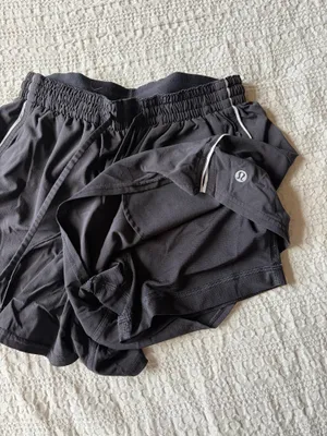 Lululemon Shorts thumbnail 3