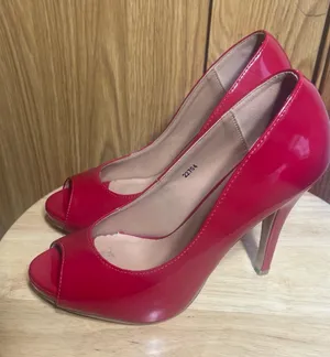 Classic Patent Peep-Toe High Heels in Red thumbnail 1