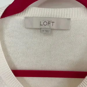 LOFT Women's Ivory Button-Up Cardigan Lightweight Angora Blend Sz M thumbnail 5
