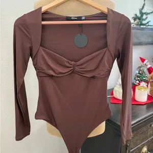CHYRII Womens Sexy Square V Neck Bodysuit M thumbnail 2