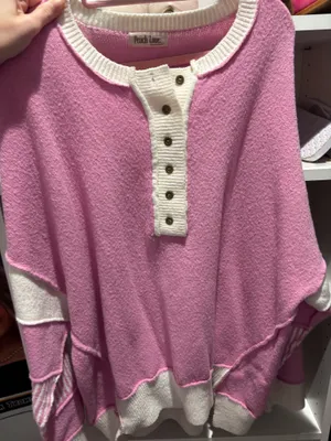 size medium sweaters Multiple thumbnail 4