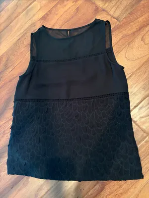 REISS Black Feathered Textured Sleeveless Blouse Valentina 2413 Size 0 thumbnail 3