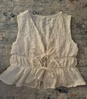 White Top thumbnail 1