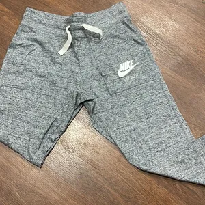 Nike cropped- Small pants thumbnail 1
