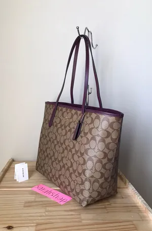 Coach Purse thumbnail 4