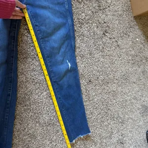 Madewell 10 High-Rise‎ Skinny Jeans Blue Button Fly Distressed J7914 Womens 28 thumbnail 12
