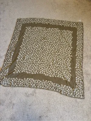 Madewell Brown Tan Bandana Scarf in Mini Cheetah thumbnail 4