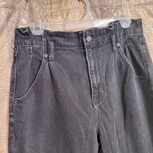 American Eagle Black High Waist Paper Bag Mom Jeans Size 8 thumbnail 6