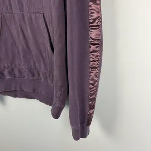 hoodie thumbnail 3