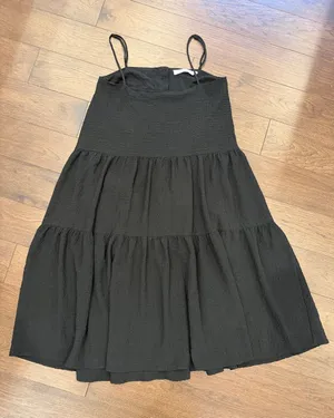 Astr Black Textured Tiered Dress with Spaghetti Straps Size Medium - C11-429 thumbnail 1