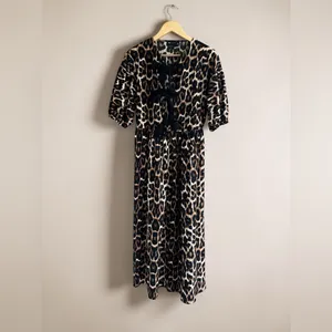 ASOS DESIGN puff sleeve tie front maxi dress in leopard print thumbnail 4