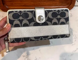 Coach Signature Accordion Zip Bifold Wallet jacquard monogram canvas leather VTG thumbnail 1