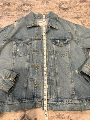 Old Navy Distressed Denim Jacket Light Wash thumbnail 7