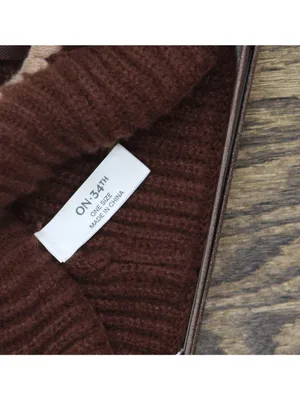 NWT On 34th Ribbed Beanie and Gloves Boxed Set MO9042501 Chocolate Brown thumbnail 2