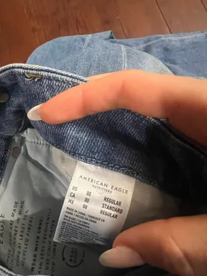 American Eagle Mom Jeans thumbnail 5