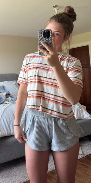 Billabong tee thumbnail 1