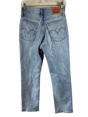 Levi’s Wedgie Straight Distressed Light Wash Jeans Button Fly Size 27 thumbnail 4