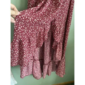 mi ami for francesca's Women's Floral Knit Maxi Dress Smocked Puff M Red thumbnail 2