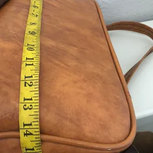 Scovill Brown Leather Duffle Carry on Suitcase Camera Messenger Crossbody Bag Travel Laptop Computer Books Work Office Preppy Minimalist Vintage Brass Hardware Men Unisex thumbnail 6