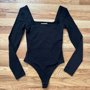 Aritzia Babaton Black Squareneck Bodysuit Size XS thumbnail 1