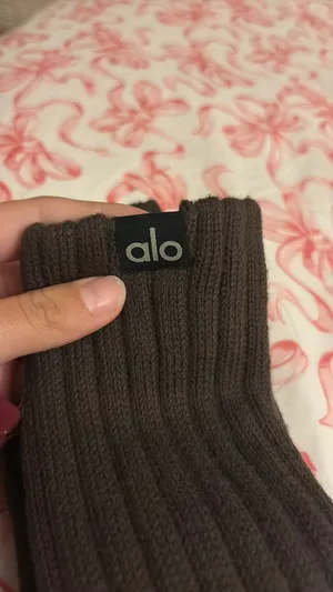 Alo socks  thumbnail 3