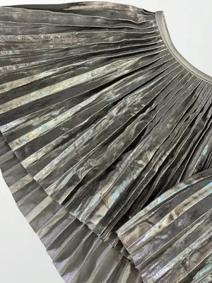 Savage X Fenty Silver Metallic PLEATED LAMÉ SHORT thumbnail 8