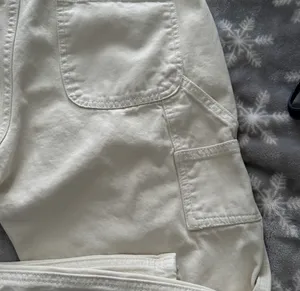 Brandy Melville Cargo Pants thumbnail 9