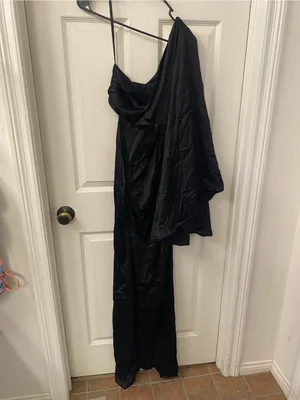 Michael Costello X Revolve Kamaria Gown Black One-Shoulder Cutout Maxi Dress thumbnail 6
