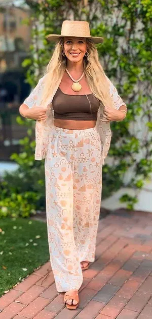 LOYO Boutique Two piece Seashell Top And Pant Set thumbnail 7